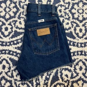 Wrangler Size 24 Dark Wash High Rise Festival Denim Jean Shorts